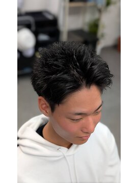 フォーロバーバー(FouroBarber) スパイキーショート