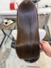 アールサロン アザブジュウバン(Rr SALON Azabu juban)&nbsp;ベージュブラウン×Rr SALON Hydro XE TREATMENT