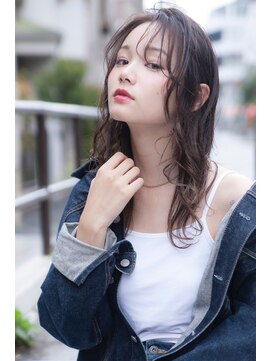 テイラー(Taylor) [Taylor]  ☆アッシュベージュxかきあげロング