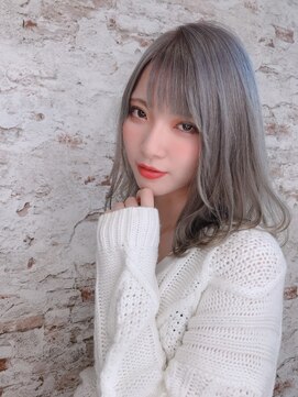 ブレイク トロワ(BREK TROIS) BREK/大人かわいい美髪ヘア/ホワイトグレージュ/カール