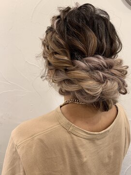 ファム(fam) ギブソンタック