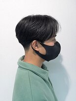 コワファーストナガサキシャンプーボーイ(COIFF1RST NAGASAKI SHAMPOO BOY)&nbsp;【学生さんにもオススメ】ナチュラルセンターパート