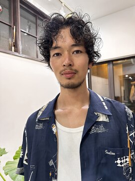 ナループロアオハナ(Nalu pu loa ohana) メンズパーマ/くせ毛風パーマ/外国人風パーマ/スパイラルパーマ