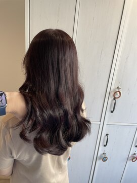 ルイス 宝塚(Luis) 黒髪/ボブルフ/ネビージュ/小顔/ワンレン/髪質改善/