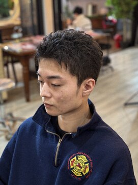 シークレットミラーズ(SECRET MIRRORS) スパイキーショート