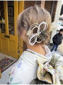 成人式 ヘアセット ミディアム 20代 ダブルカラー ブリーチ