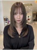 オリーブベージュ×レイヤー