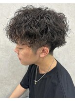 ジェイドゼロウィズアクロス(JADE -zero- with AKROS)&nbsp;波巻きスパイラルツイストスパイラルパーマ