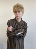スペインカール風メンズマッシュウルフ