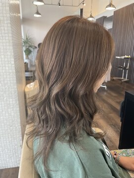 スタイル 皆実店(STYLE) 柔らかオリーブカラー♪レイヤースタイル