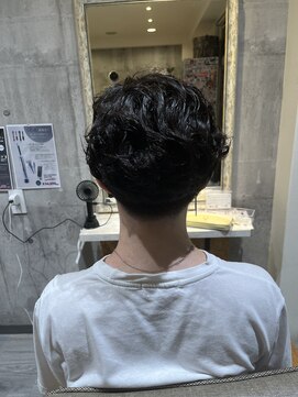 パダ(PADA) カリアゲマッシュパーマスタイル