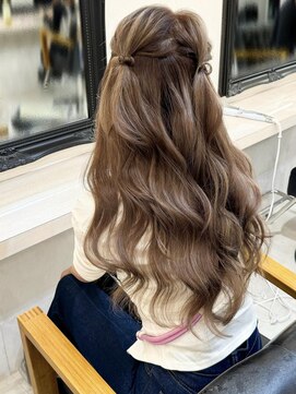 セルカ 新宿(CERCA) 新宿韓国風ハーフツインアレンジブラウンベージュ