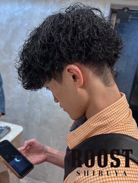 ルースト 渋谷店(ROOST) MEN’S /サーフカール/刈り上げセンターパート/髪質改善/渋谷