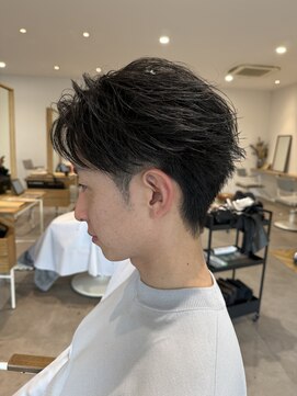 ヤテ(yate') フェザーショート