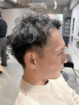 ブルニール 心斎橋(BLEUNIR) ツイストスパイラル