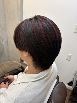 アイズム(I’sm) ボルドーハイライト