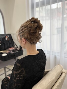 ナコプラス(naco+) 高めシニヨン