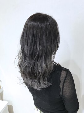 フェリア 渋谷(Feria) 【filo  by Feria渋谷】スモーキーアッシュ☆渡邉悟