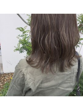 ルシードスタイル　ムースユイット(LUCIDO STYLE mousse8) オリーブベージュ