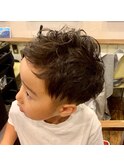 お子様パーマ