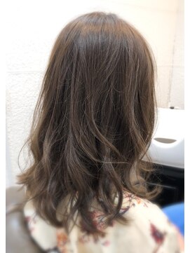 ちゅら髪 おもかるセミディ