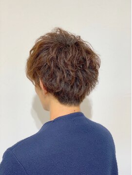 ツーダブルバイフィフス 西梅田店(WW.. by fifth) Y4【メンズサロンドットオオサカ/梅田/JR大阪/西梅田/北新地】