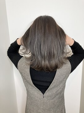 ナンバー(number+) 30代40代ハイライトバレイヤージュ透明感外国人風カラー