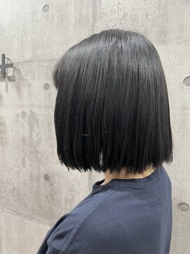 アンダーバーホワイト 南海難波店(_WHITE) ボブ