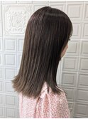スモーキーベージュロブ