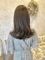 ディーヴァヘアーエズ(DIVA hair Eze)&nbsp;【kotone】ミディアムレイヤー＊オリーブベージュ