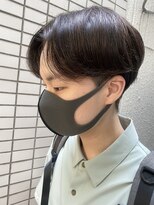 毛流れパーマ　ハンサムショート