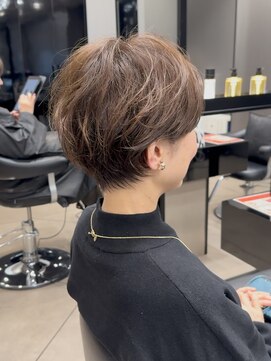 ハルキ ミナト ジャパン オオサカ(HARUKI MINATO japan OSAKA) 30代40代50代小顔似合わせカットくびレイヤーエモージュ大人可愛