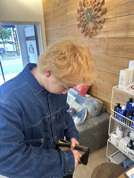 ラブリッシュ(LOVERICHE) これから流行る、スパイキーショートxブロンド!