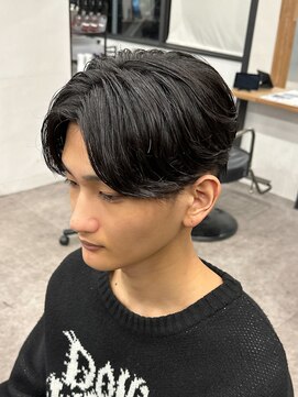 エルマーク 豊中(L-MARK) センターパートニュアンスパーマ韓国カルマパーマコンマヘア