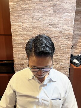 アールドボーテ 理容室(R de Beaute) フェードカット 七三分け <理容室>