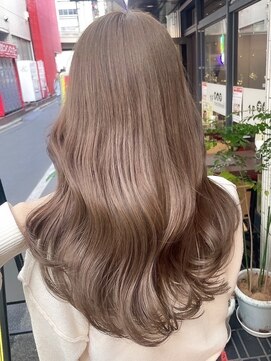 エンネ 新宿(enne) グレージュカラー/髪質改善/ブリーチ/小顔/くすみベージュ/新宿