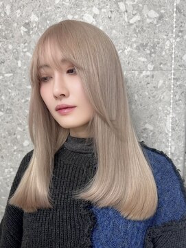 サンク 原宿 表参道(cinq) ハイトーンカラーブロンドカラーミルクティーベージュレイヤー