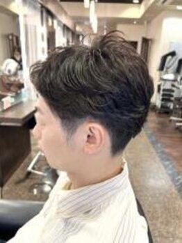 あなたの魅力を最大限に引き出して清潔感あふれるスタイルをご提供◎気になる頭皮ケアもおまかせください！