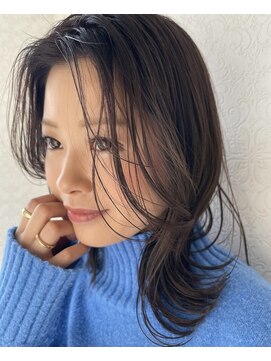 ログ 高松木太店(Log) ミディアムレイヤーカット