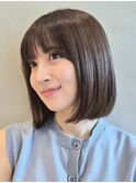 表参道白髪ぼかしハイライトミディアムボブアッシュグレー50代