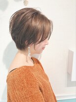 ロンド 表参道店(Lond)&nbsp;【Lond】津賀雅也 大人カジュアル丸みショートボブ 横顔美人