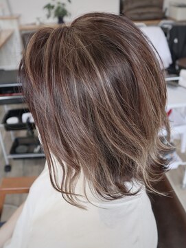 アルル ヘアー(ALULU HAIR) 女度アップ『フェミニンハイライト』