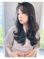 リコバイアフロート(riko by afloat)&nbsp;ミストバングが可愛いレイヤーロング韓国風ヘア