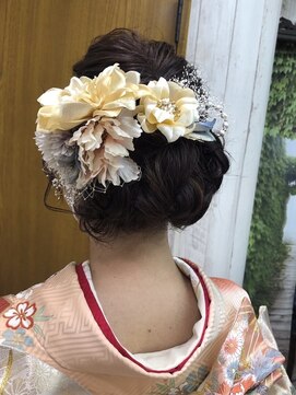 美容室デラリンクル 成人式ヘアアップ