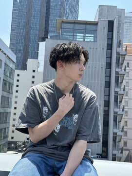 ロンド ローガン 名駅(Lond LOGAN) ツイスパ　ツイストスパイラルパーマ　メンズ　名古屋　眉毛