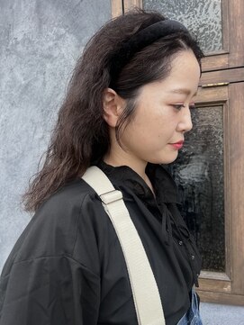 クララデアンシュシュ(Kurara de UN CHOU CHOU) 秋の暗髪カラー