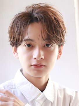 オーシャントーキョー サニー 原宿(OCEAN TOKYO Sunny) ニュアンスパーマフェザーパーマフェザーショートベージュカラー