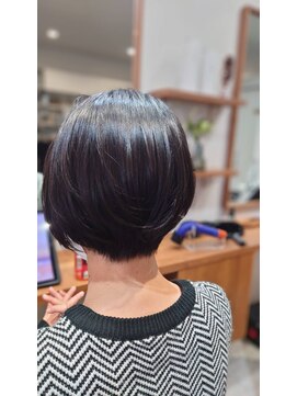 クベル(Kuvel) さらツヤショートボブ