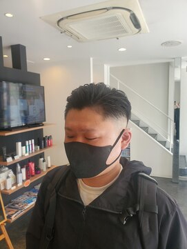 男を磨くメンズサロン オム グランド(HOMME GRAND) フェードショート