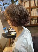 ハイライト×無造作パーマ×くせ毛風パーマ×ショートボブ